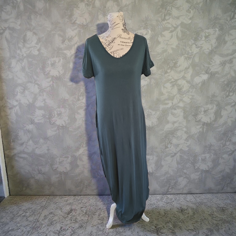 Chic Forest Green Maxi Dress‎
